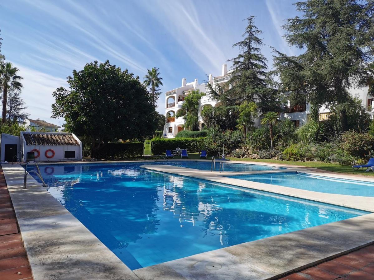 마르베야 Nueva Andalucia - Penthouse 아파트 외부 사진